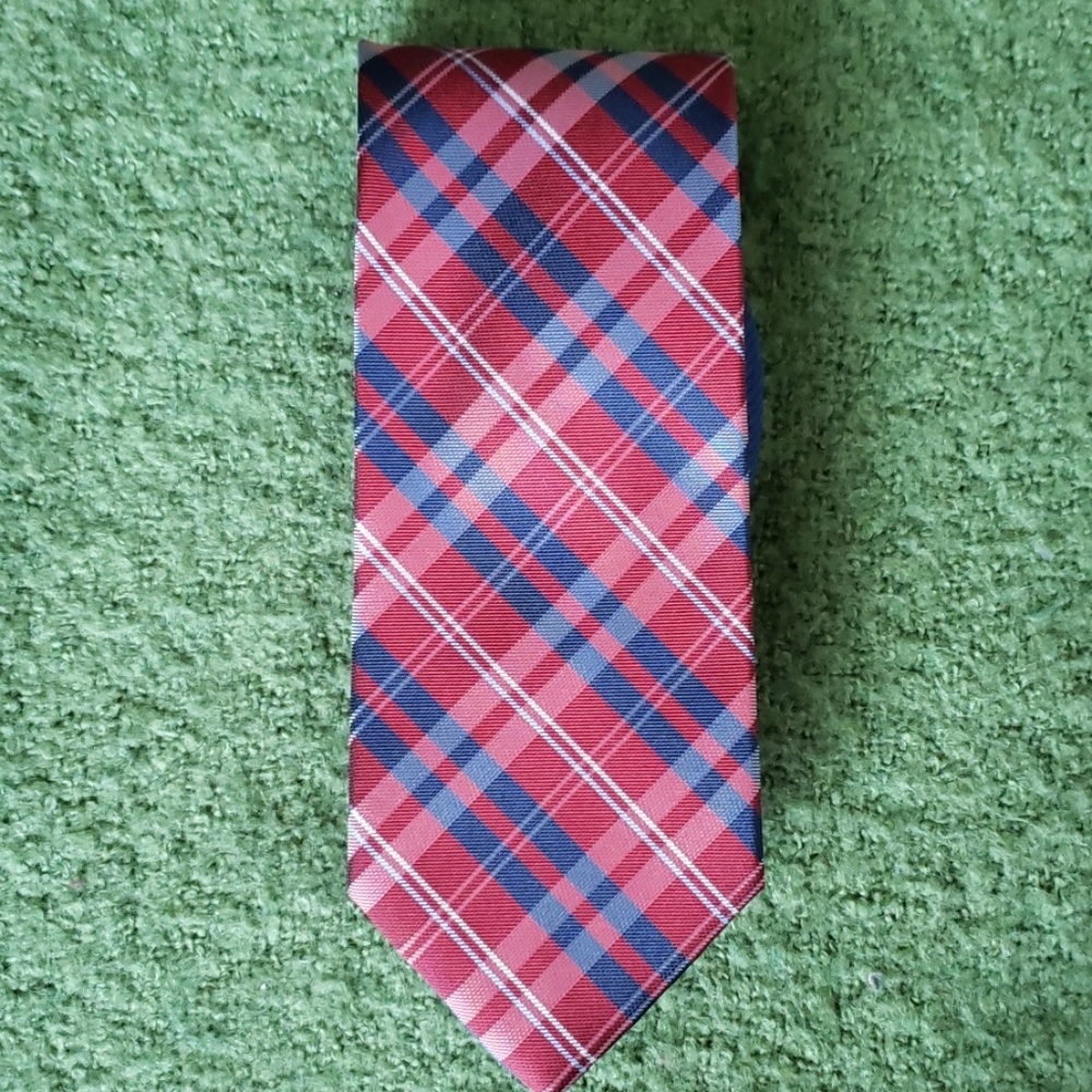 Tommy Hilfiger tie